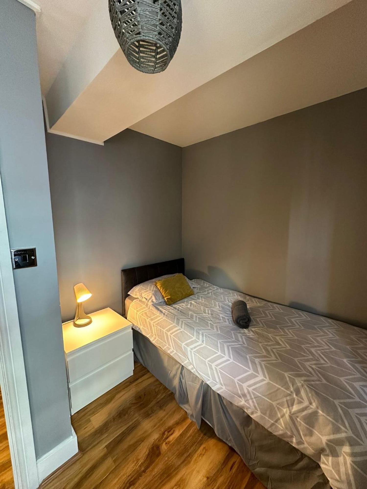 Lovely 2 Bedrooms Apartment London Exterior foto